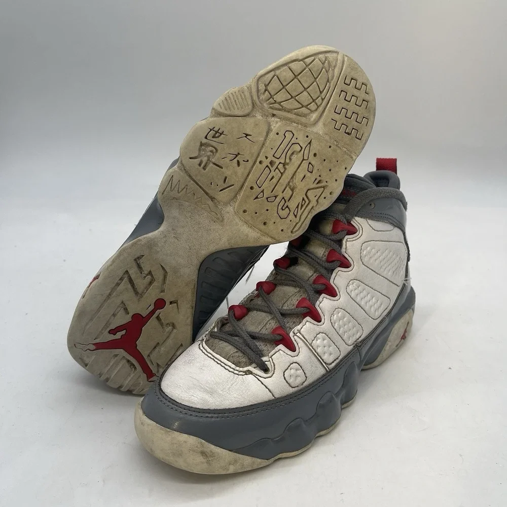 Jordan 9 Fire Red Shoes Youth Size 5.5Y Kids 302359-162